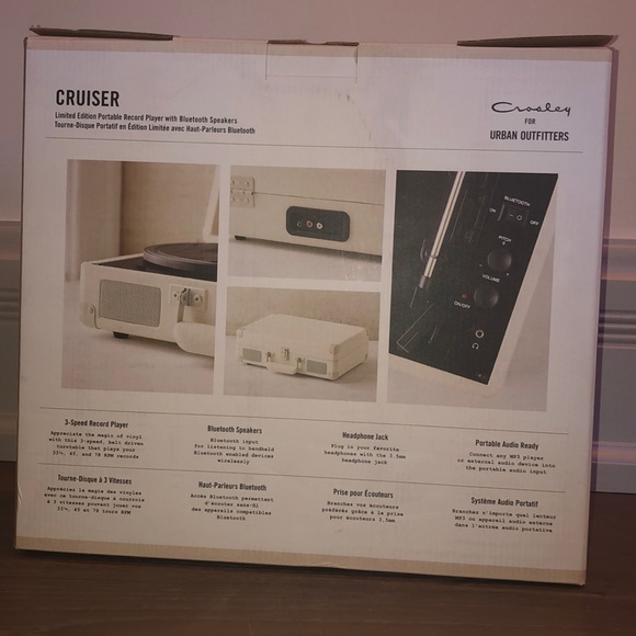 -SOLD- Urban Outfitters Record Player - Picture 3 of 10